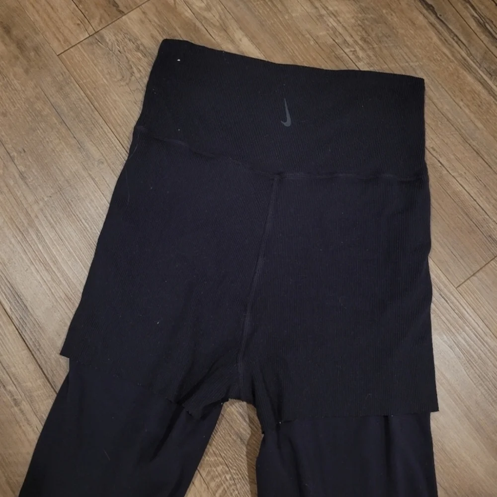 Nike Womens Yoga Luxe Layered 7/8 Leggings Tight Size Small
